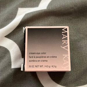 NIB Discontinued Cream Eye Shadow